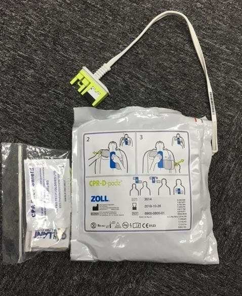 AED PLUS CPR-D-padz電極含配件套組
